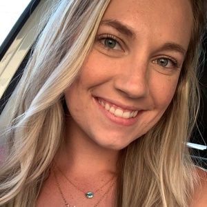Meet your Posher, Cassie